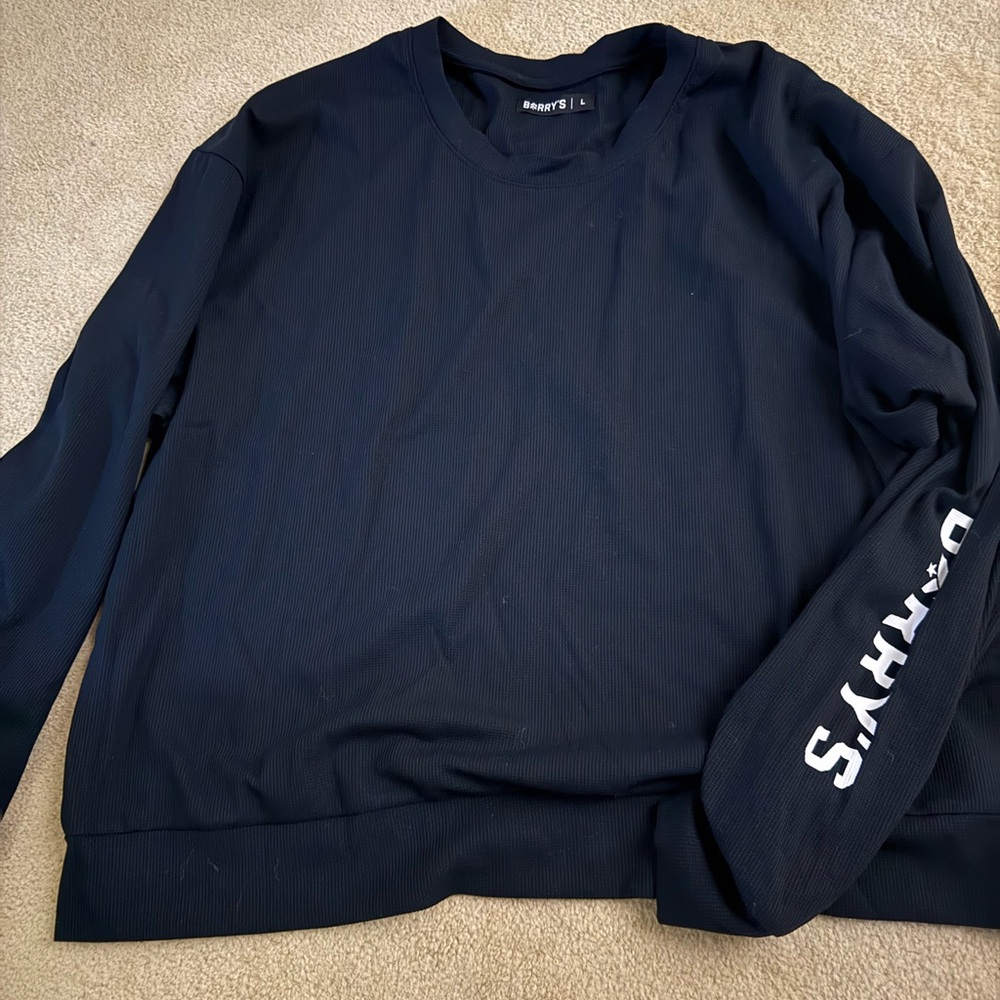 Black Sweatshirt with Sleeve Graphic